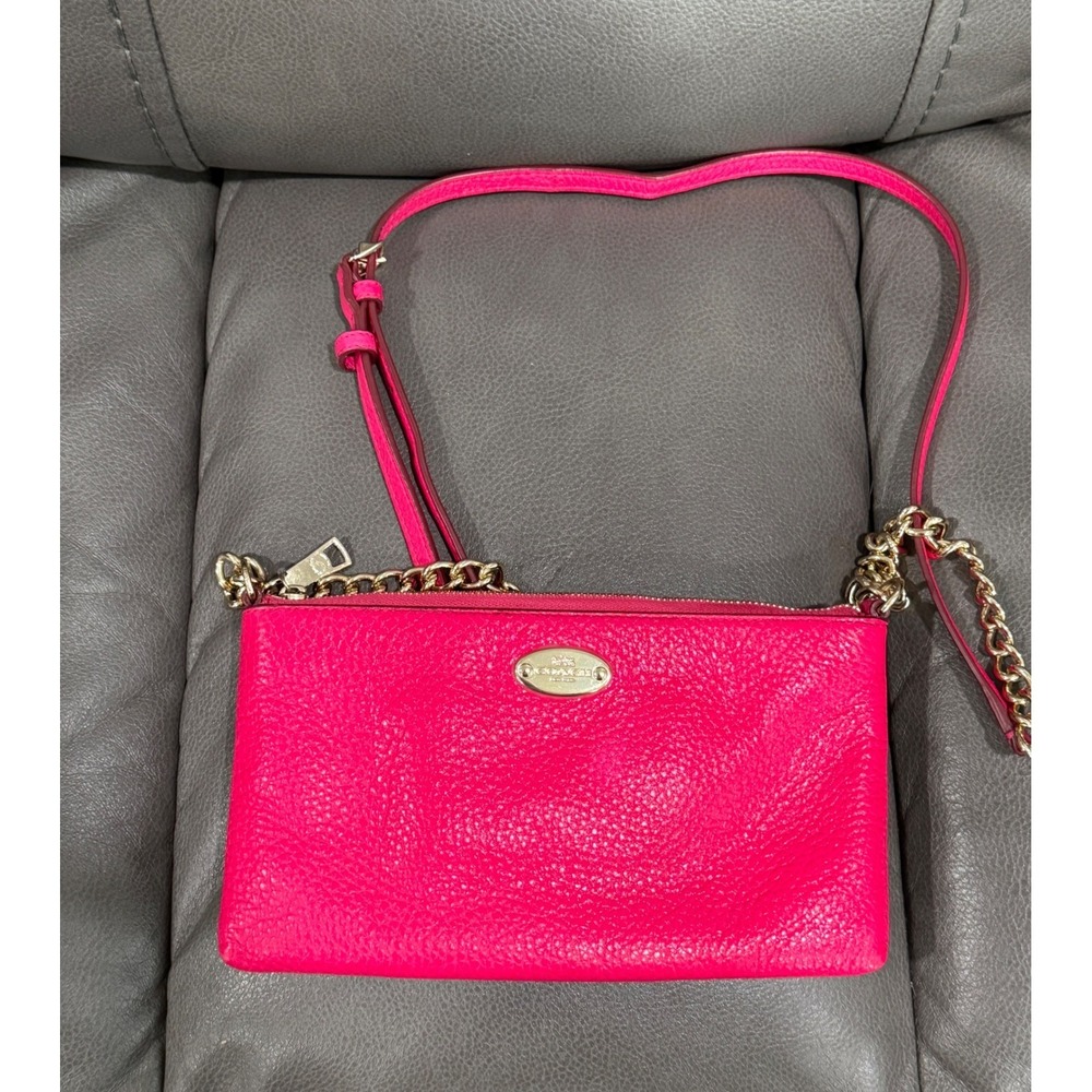 Coach Pink Pebbled Leather Crossbody Bag Gold Chain Strap Purse 8" by 5"